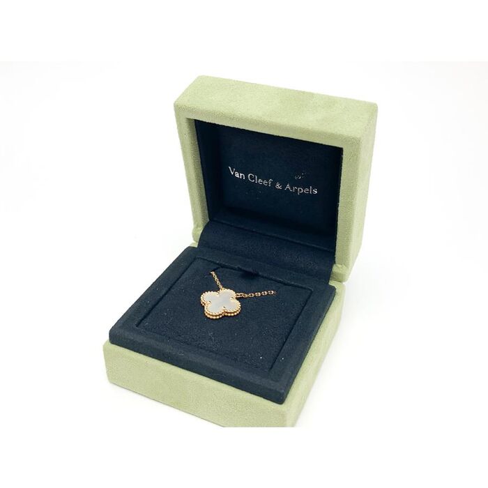 画像1674：BOUCHERON/ブシュロン 750YG ハートモチーフ パヴェダイヤ リング